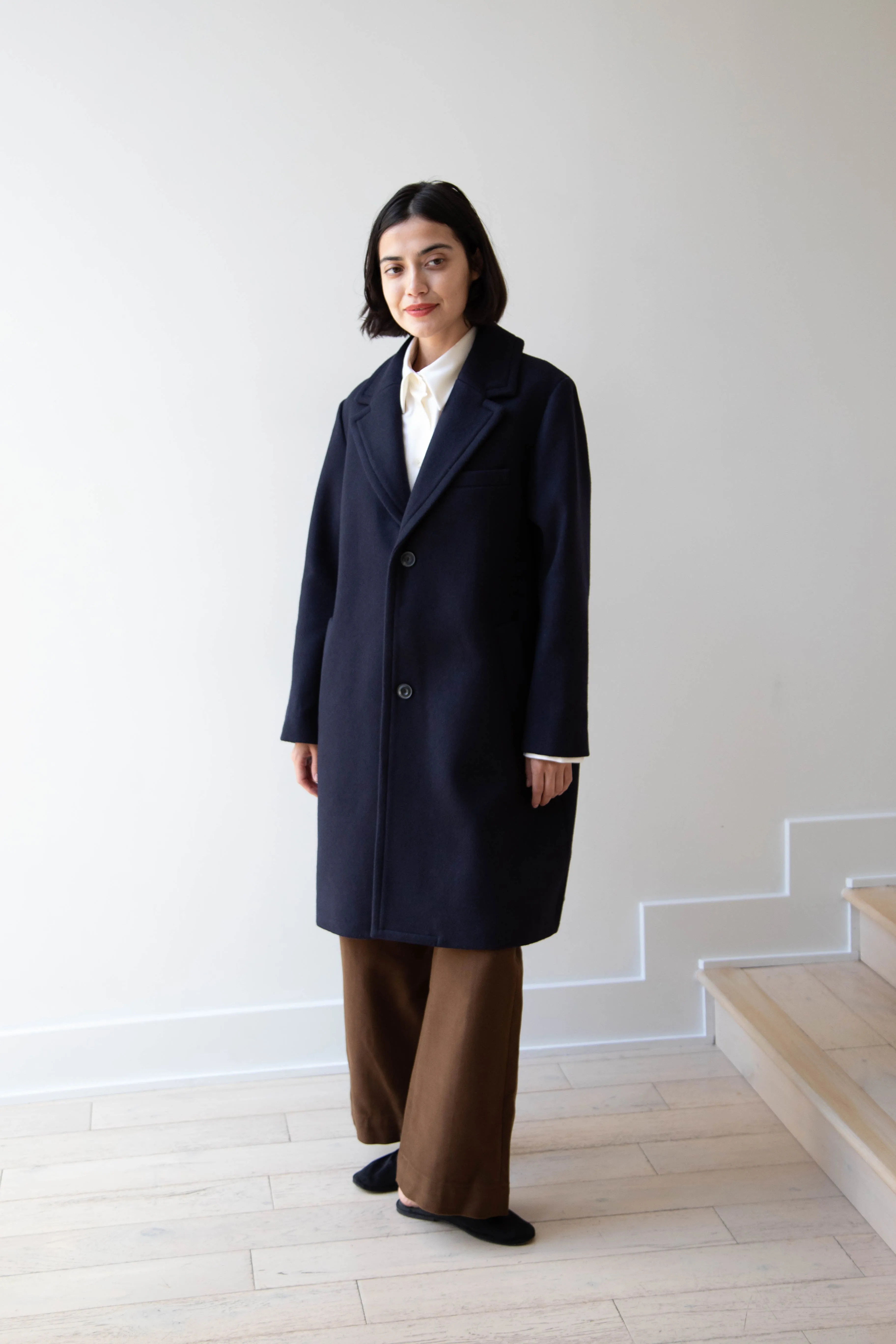 École De Curiosités | Roger Coat in Navy