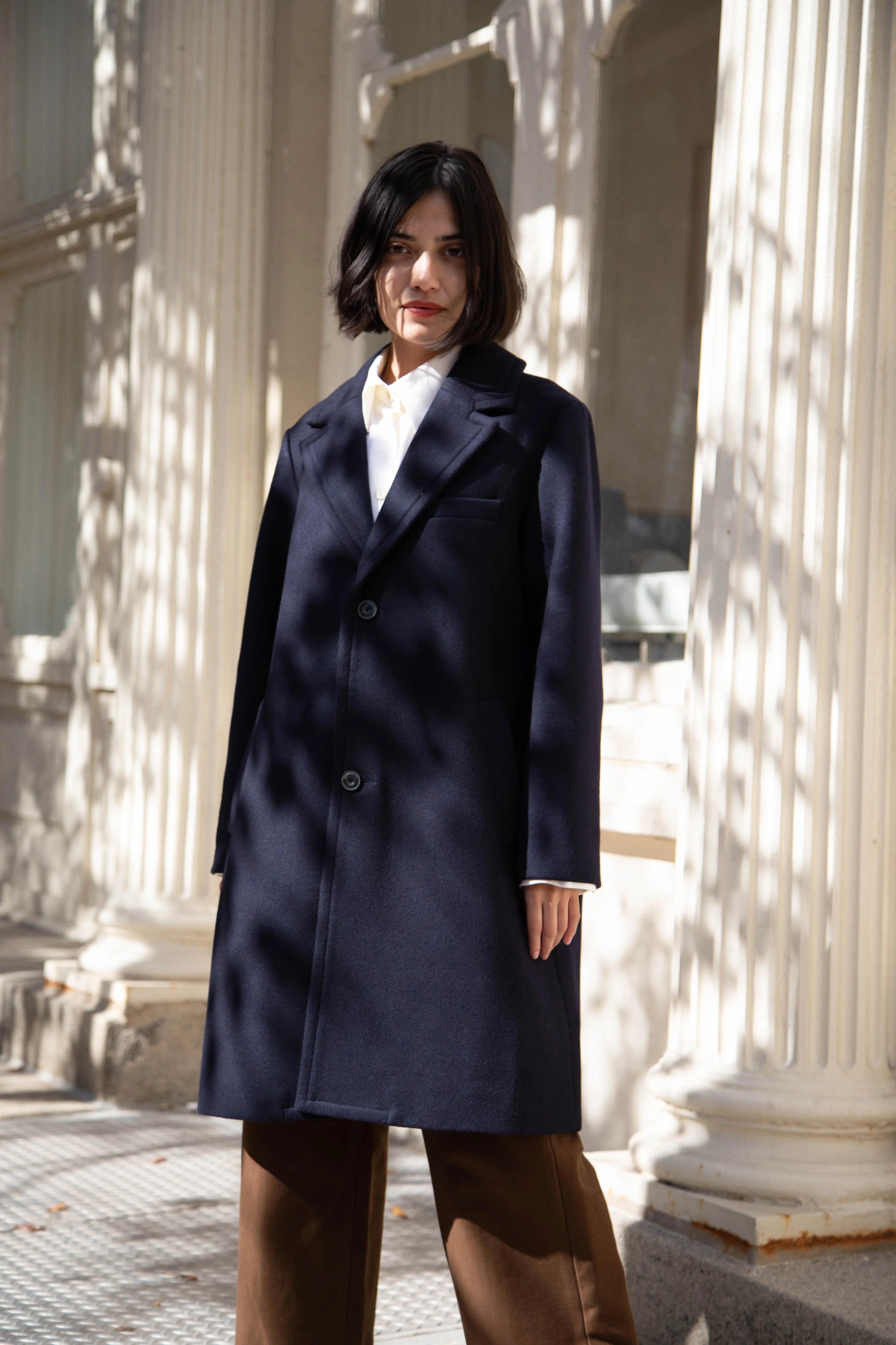 École De Curiosités | Roger Coat in Navy