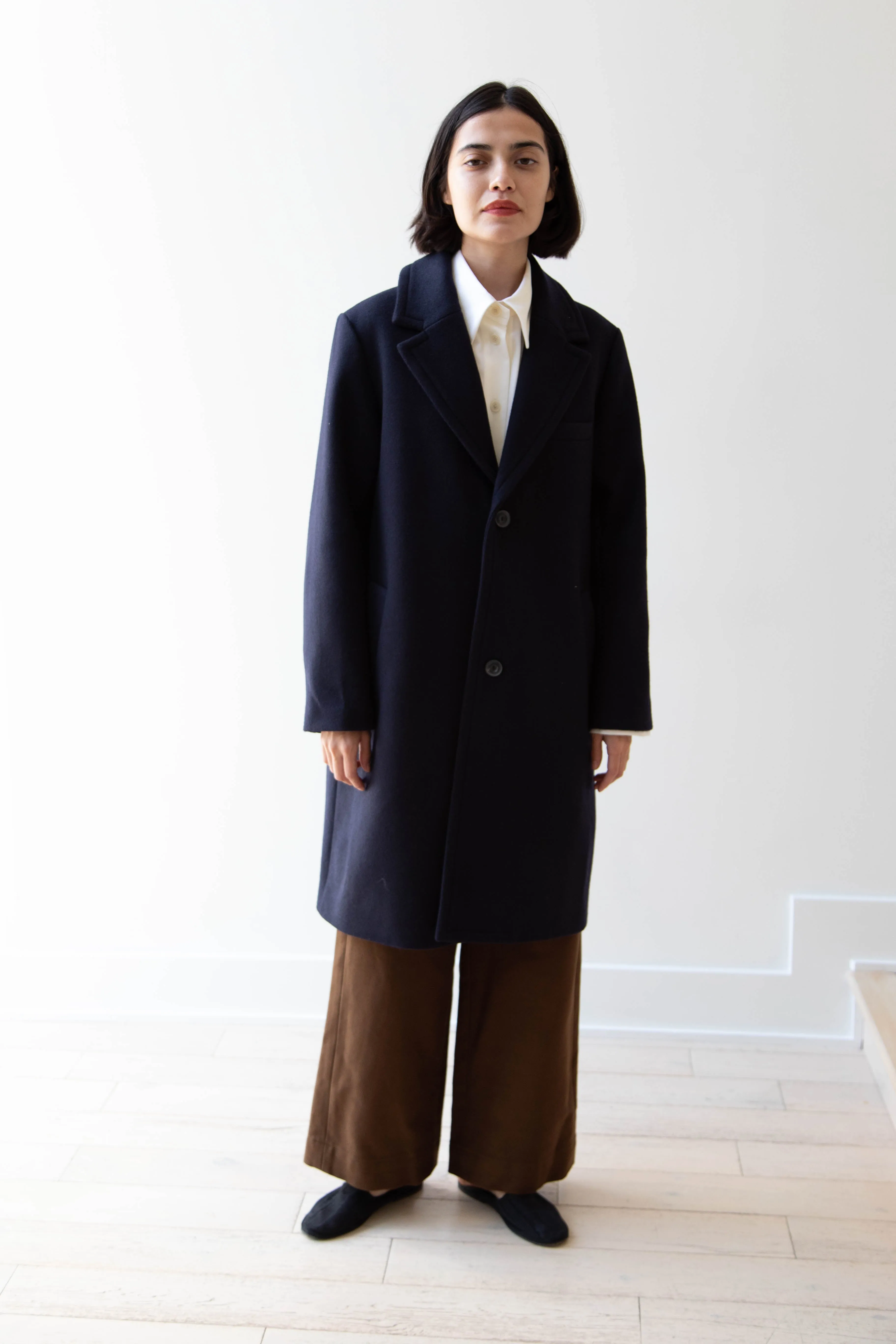 École De Curiosités | Roger Coat in Navy