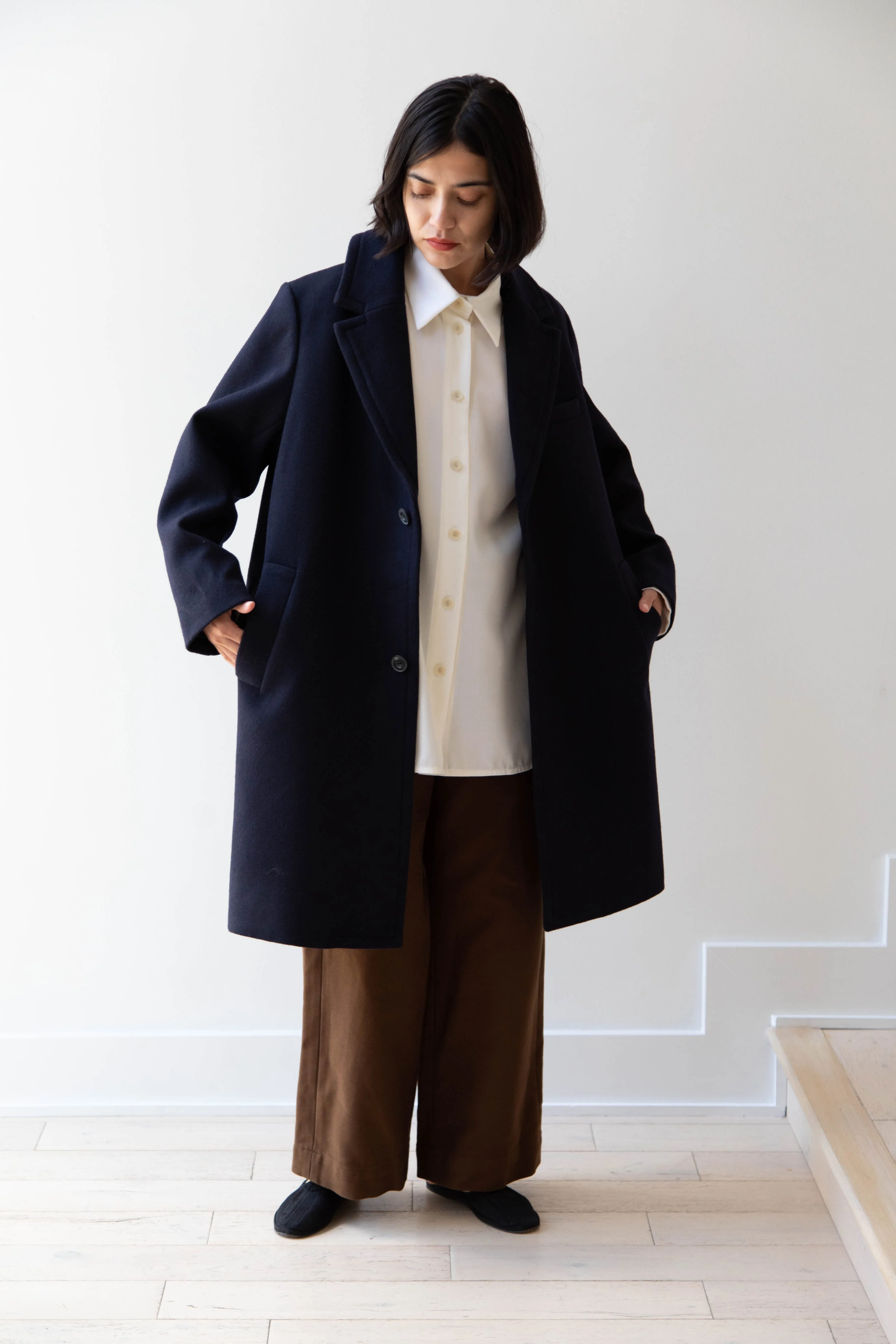 École De Curiosités | Roger Coat in Navy