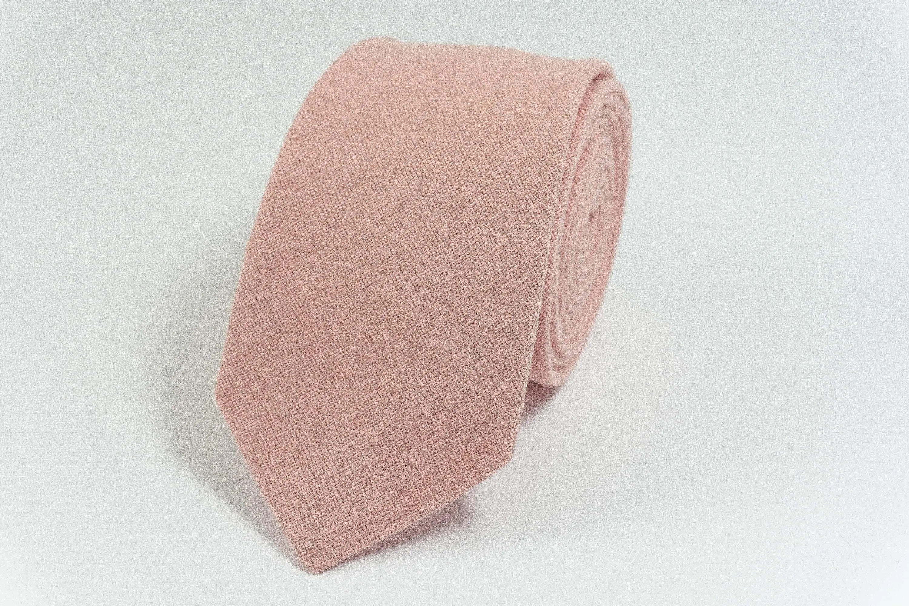 Dusty Pink Linen Necktie | Eco-Friendly Groomsmen Gift