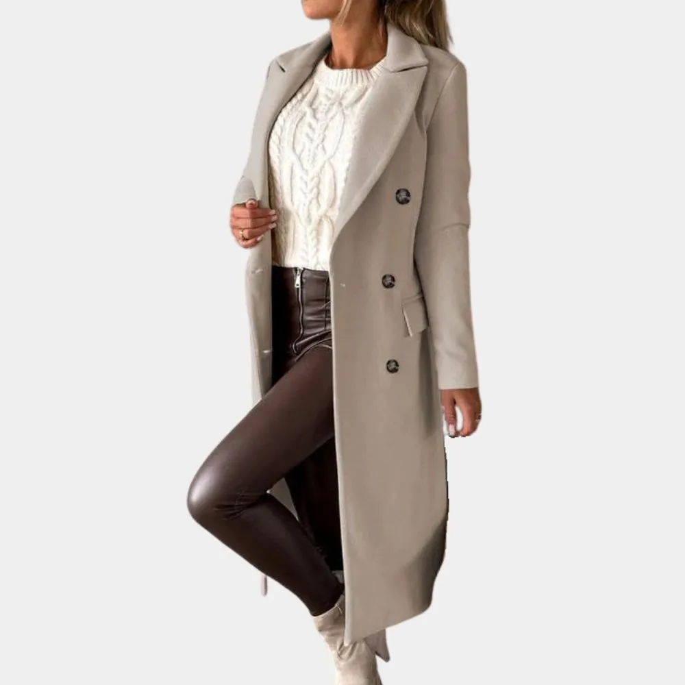 Elegant Wool Coat with Stylish Button Detail